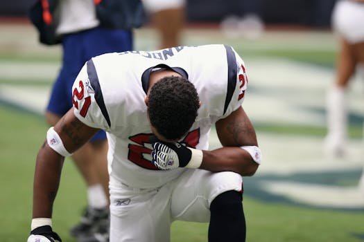 how do nfl player injuries affect fantasy football rankings