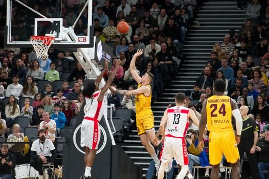 nba fantasy basketball player rankings